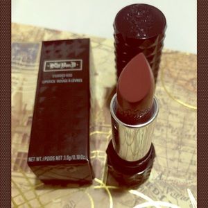 KAT VON D “ LOVE CRAFT” LIPSTICK
